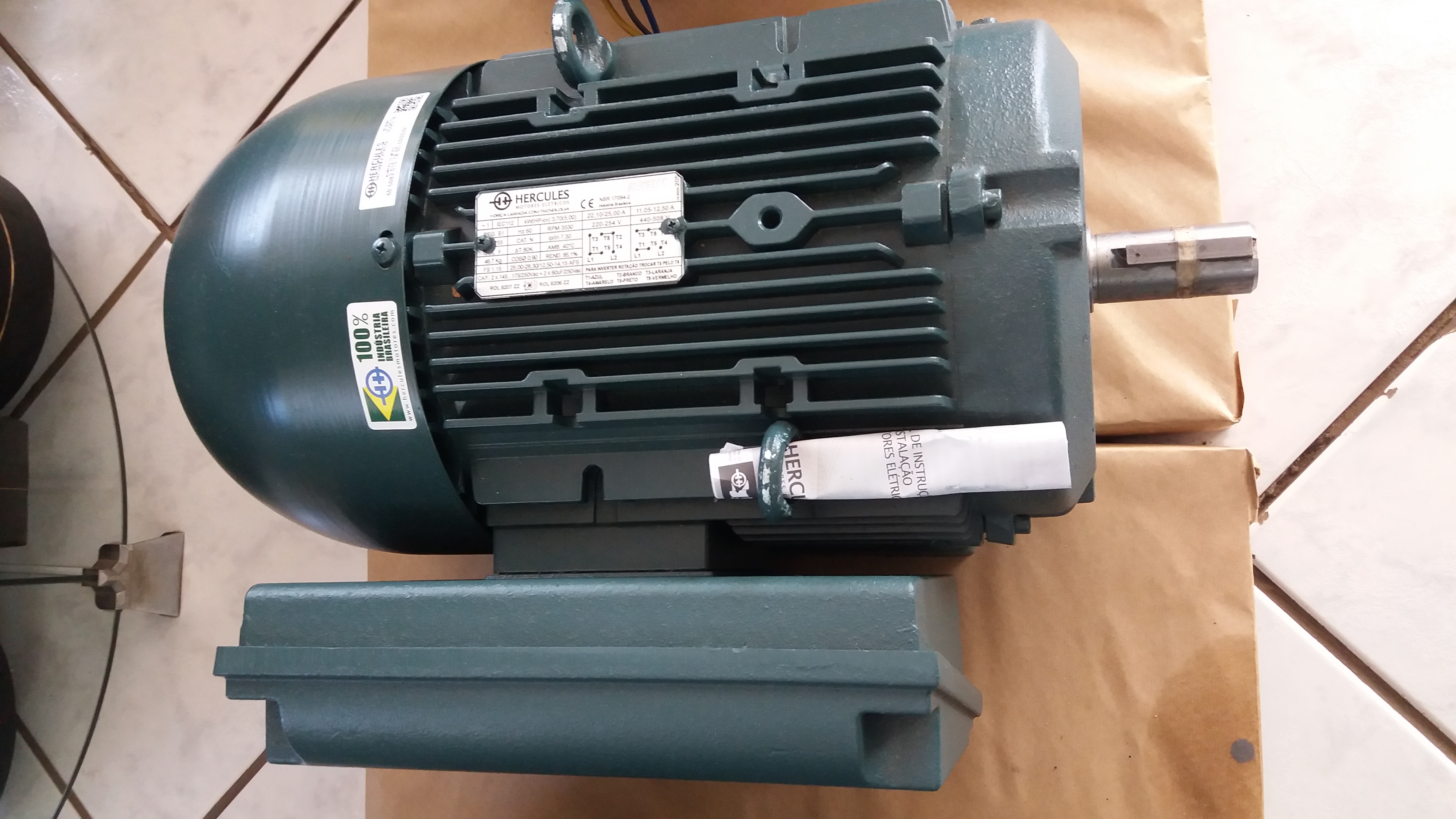 MOTOR ELÉTRICO 5 CV BIFÁSICO E MONOFÁSICO